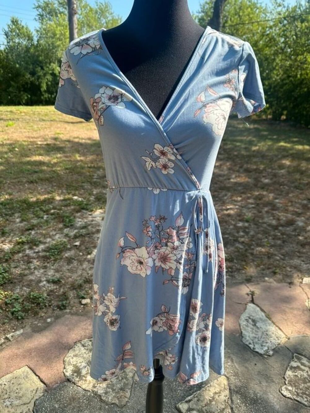 Periwinkle Floral Short Sleeve Faux Wrap Stretch Mini Dress Sundress Women Small
